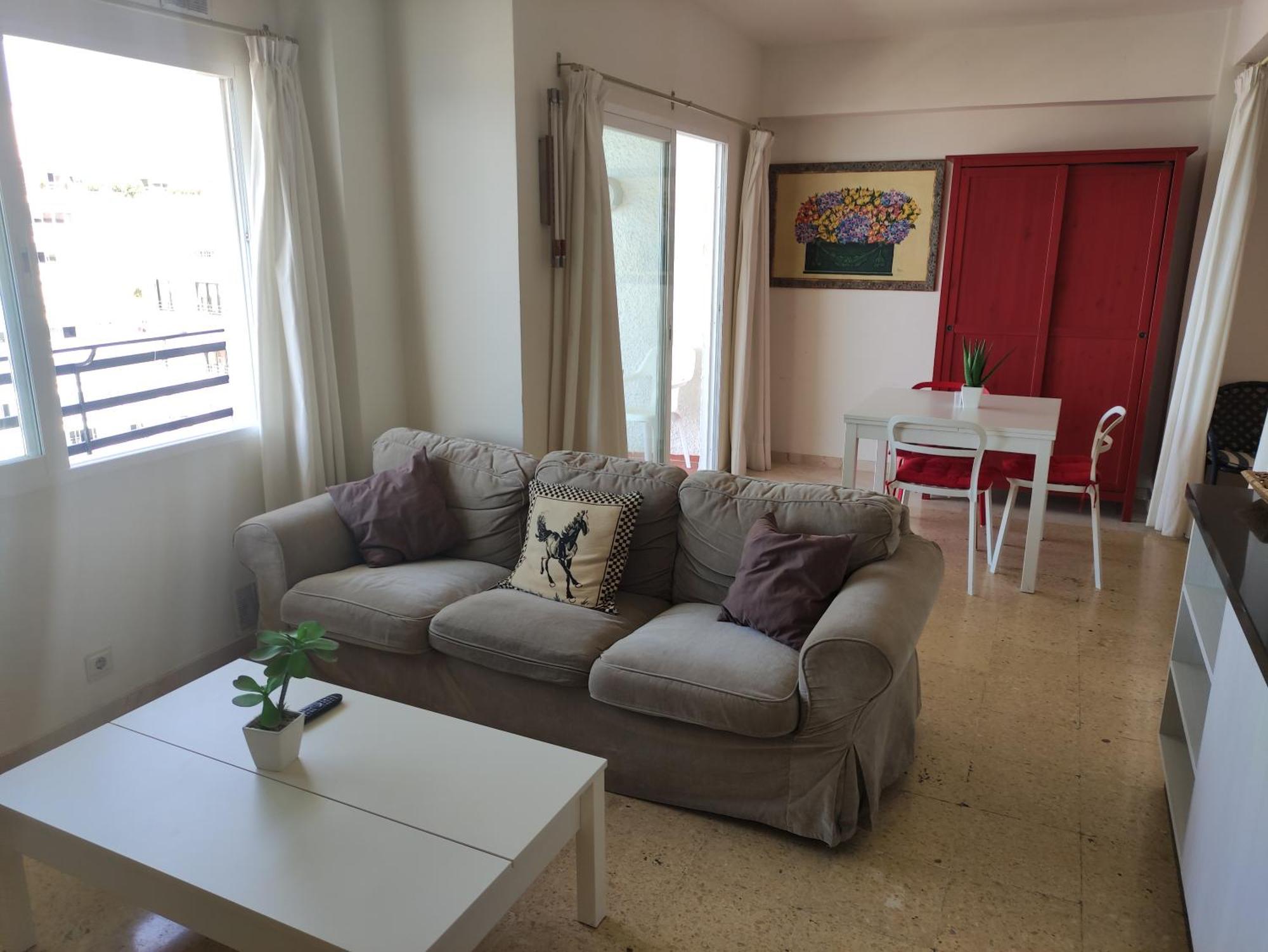 In First Line Apto 9-5 Apartamento