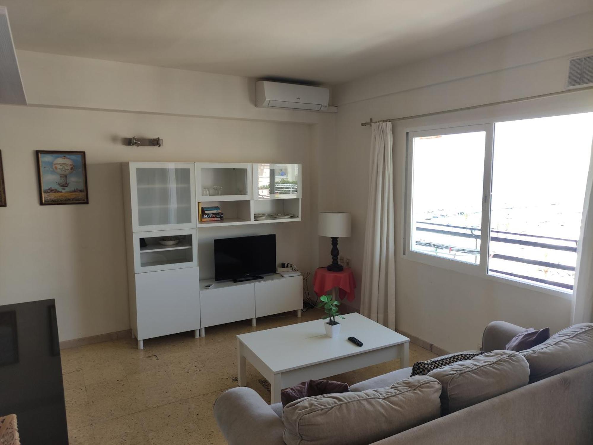 In First Line Apto 9-5 Apartamento